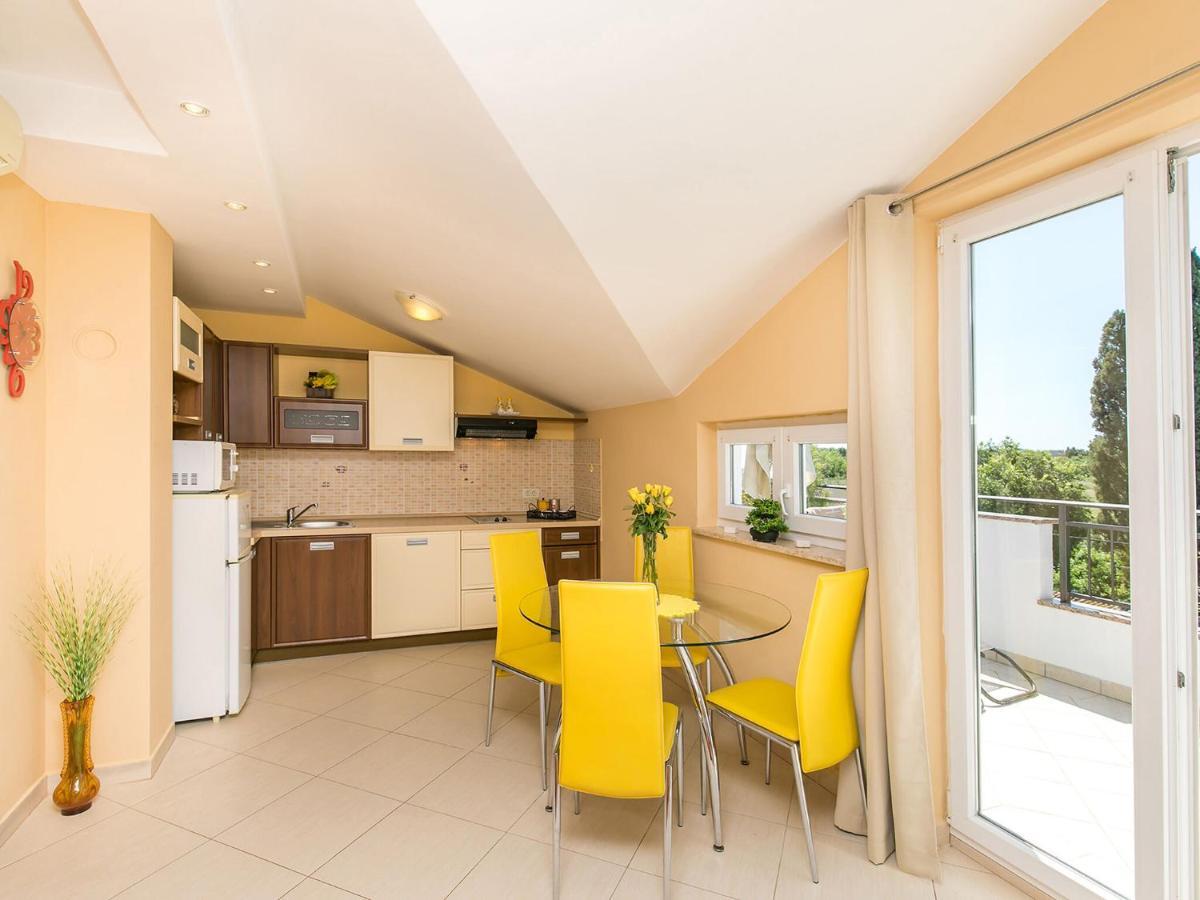 Apartment Labinjan Poreč Buitenkant foto