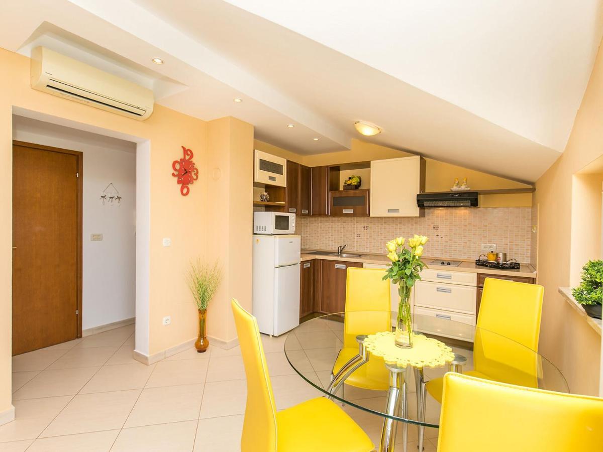 Apartment Labinjan Poreč Buitenkant foto